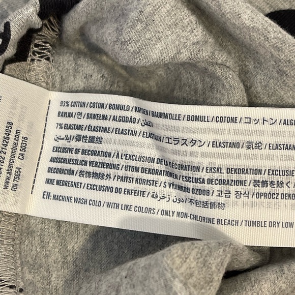 Abercrombie Kids Girls size 11/12 Mickey Mouse Leggings, Gray/Black, NWT - Picture 11 of 11